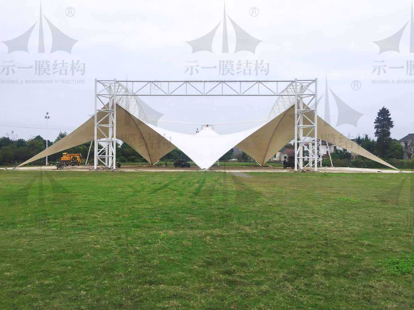 Reviewing the membrane structure canopy of Zhenjiang Youth Training Base