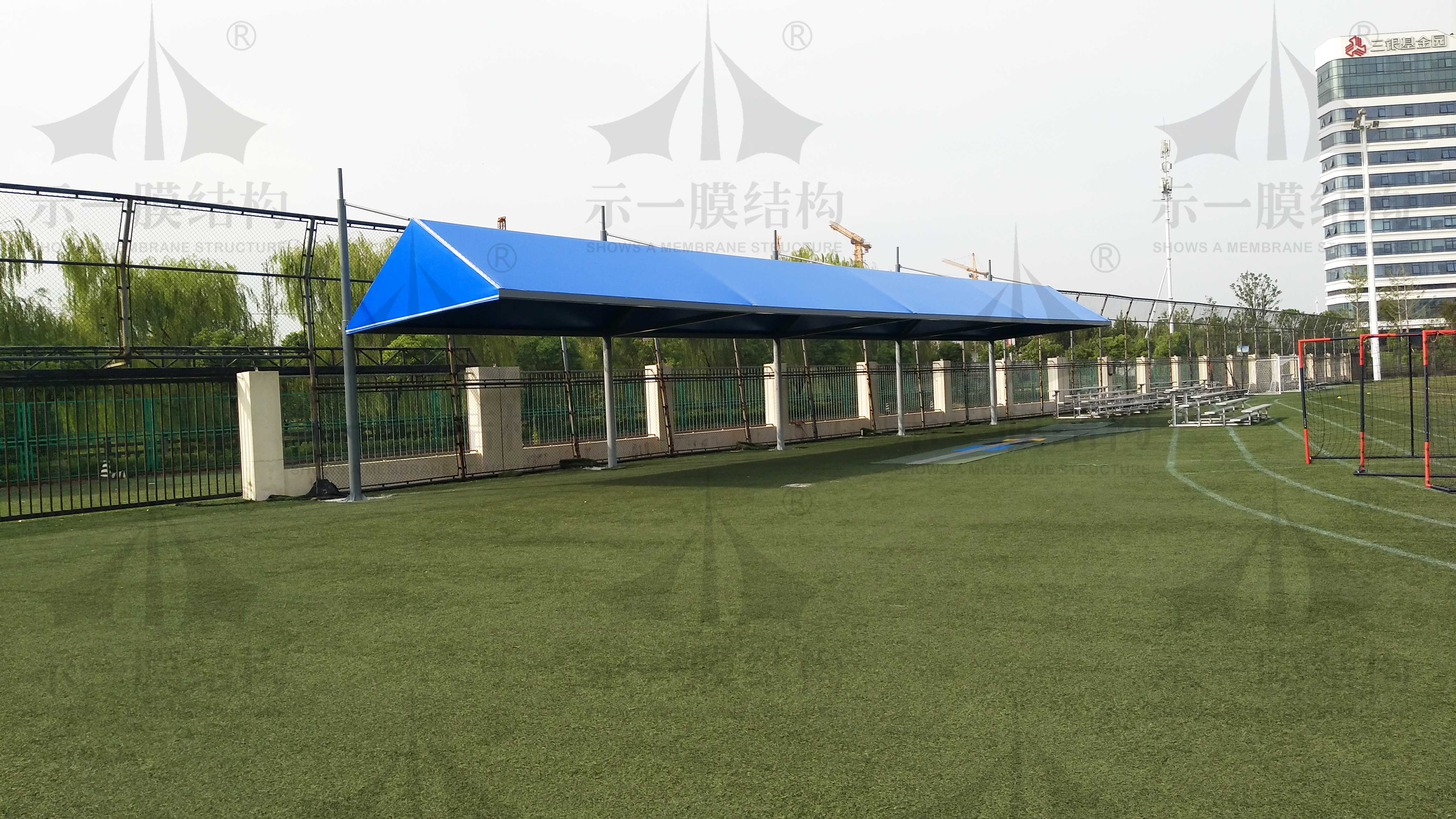 Field visit to the membrane structure awning in the British School in Shanghai